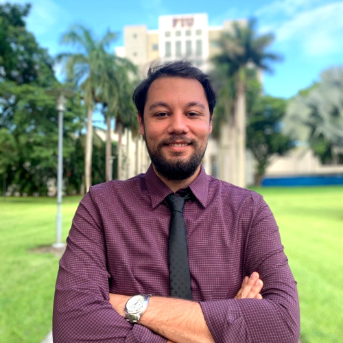 Dr. Mustafa Ocal